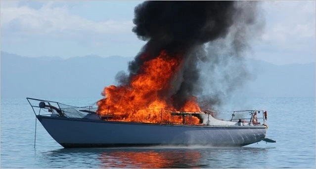 Κέρκυρα: Φωτιά στο σκάφος γνωστής Βρετανίδας τηλεοπτικής σταρ- Η 8χρονη κόρη της έπαθε σοβαρά εγκαύματα